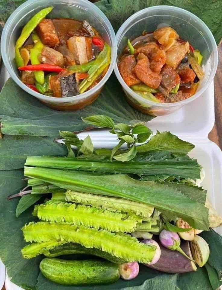 ផ្អកពោះត្រីពោ 1kg/jar