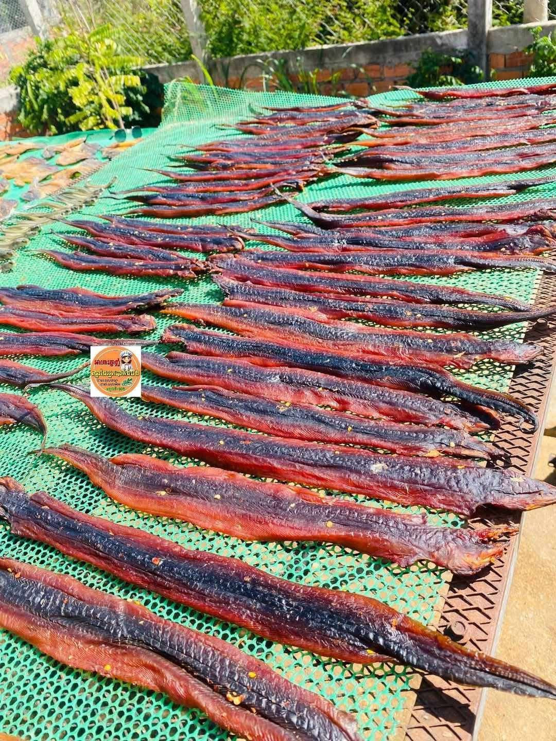 Dry marinated eels 500g/bag