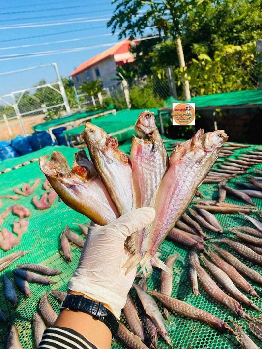 Dry fish ( ត្រីតែអោន ) 500g/bag